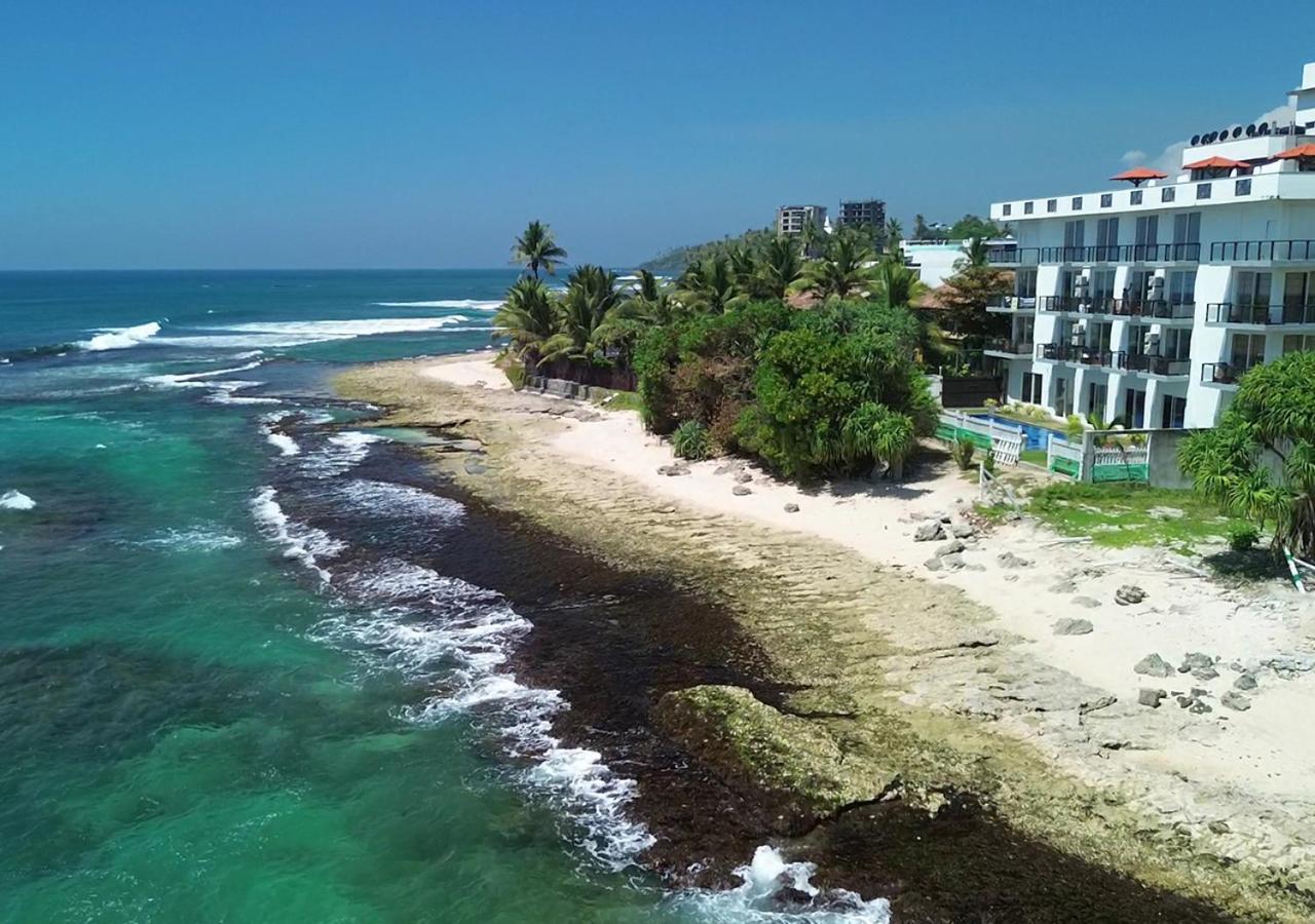 Ara Beach Resort Мириса Екстериор снимка